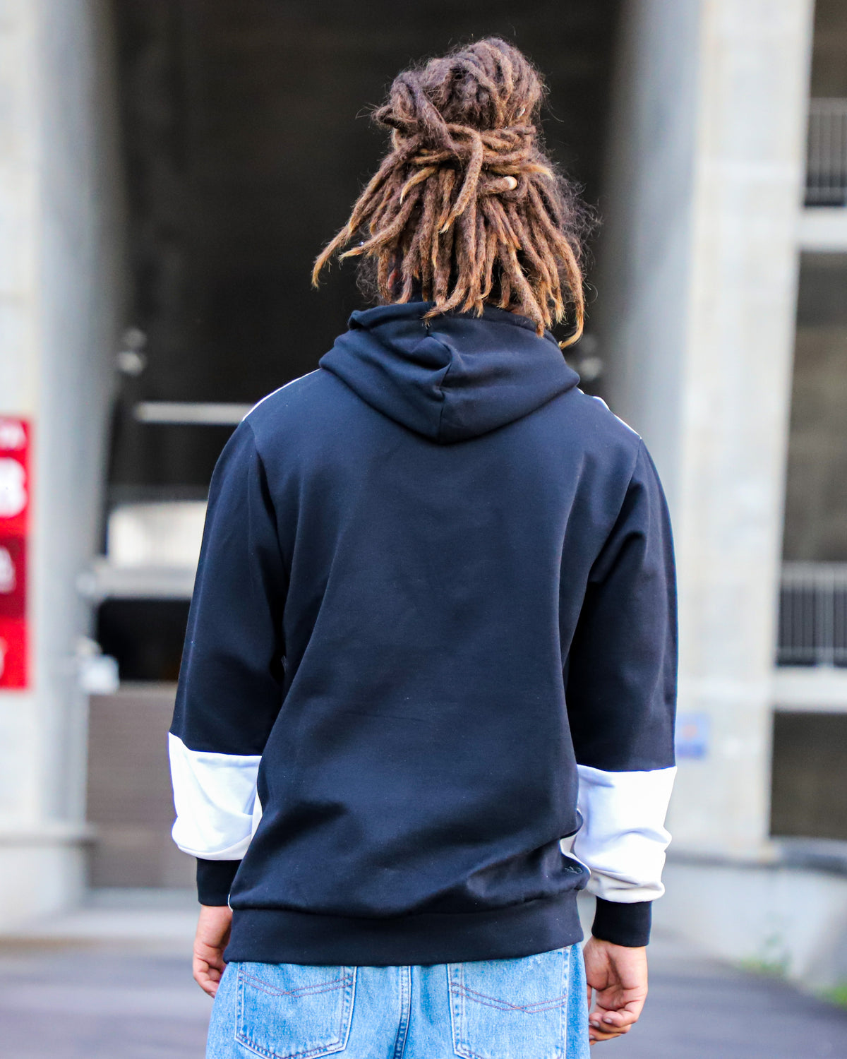 INSERT HOODIE